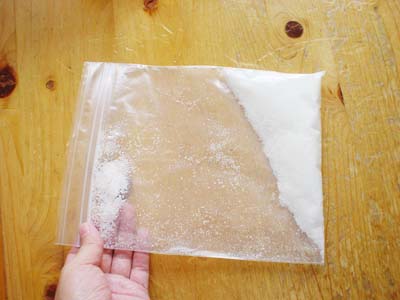 手づくり石鹸の素 天ぷら油リサイクル ポリ袋で作る